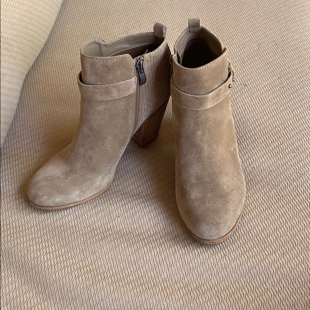 Tan/beige booties...worn once...super cute!